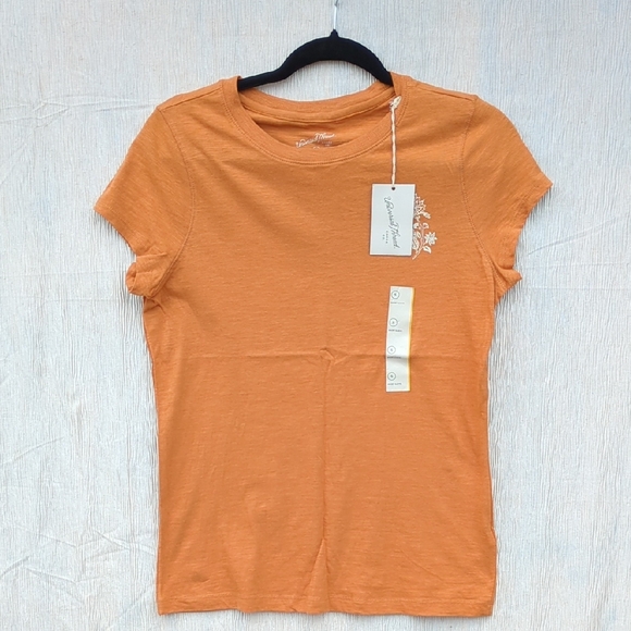 NWT Universal Thread Orange Short Sleeve Tee, Small Size - Picture 1 of 5